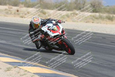 media/May-05-2025-Moto Forza (Mon) [[3c1838c5e5]]/2-B Group/Session 2 (Turn 7 Inside)/